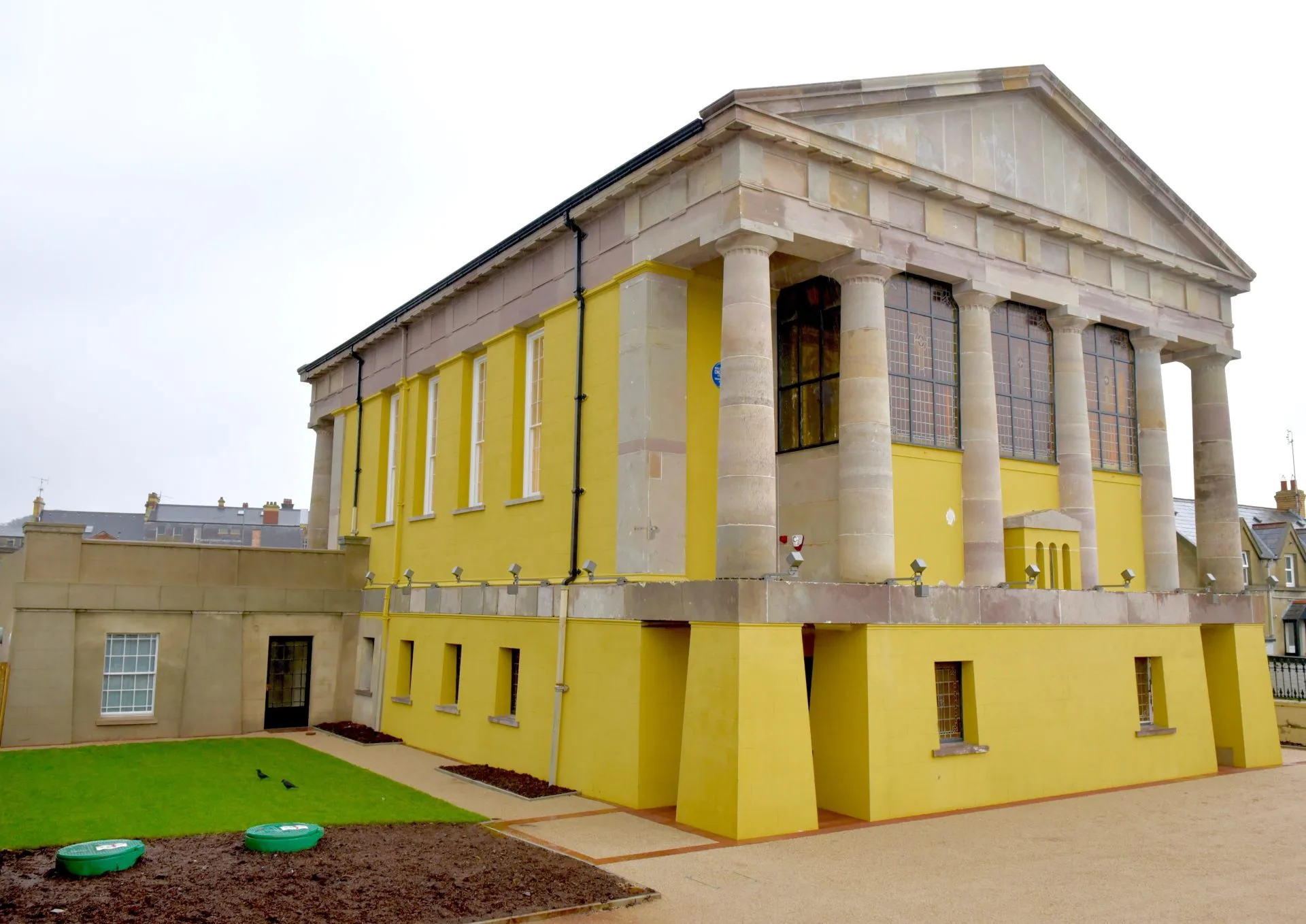 PORTICO
