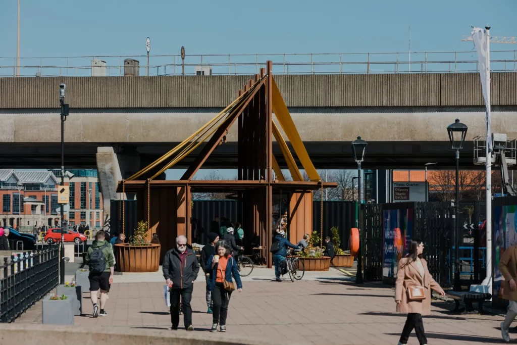 queen's quay kiosk 3